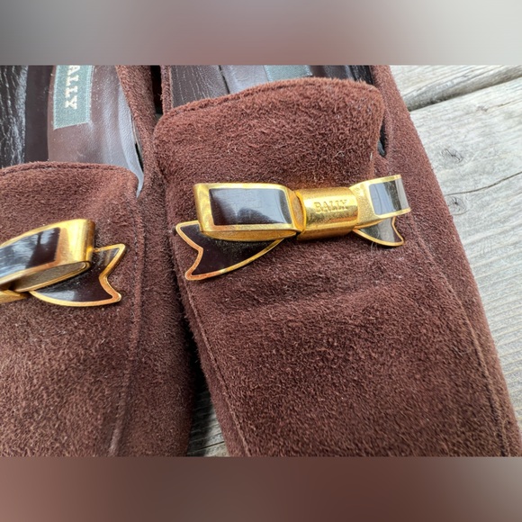 Bally Brown Suede With Gold Buckel Loafers
Size 7 - Picture 10 of 10
